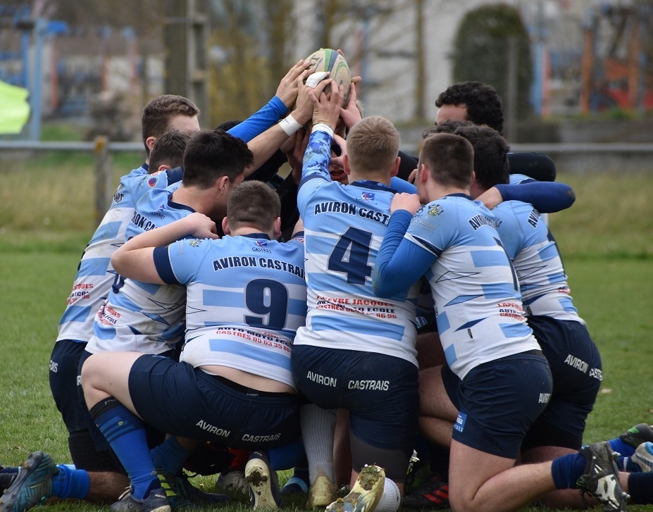 Lavaur (M16) et Aviron Castrais (M19) Champions du Tarn de rugby à 7