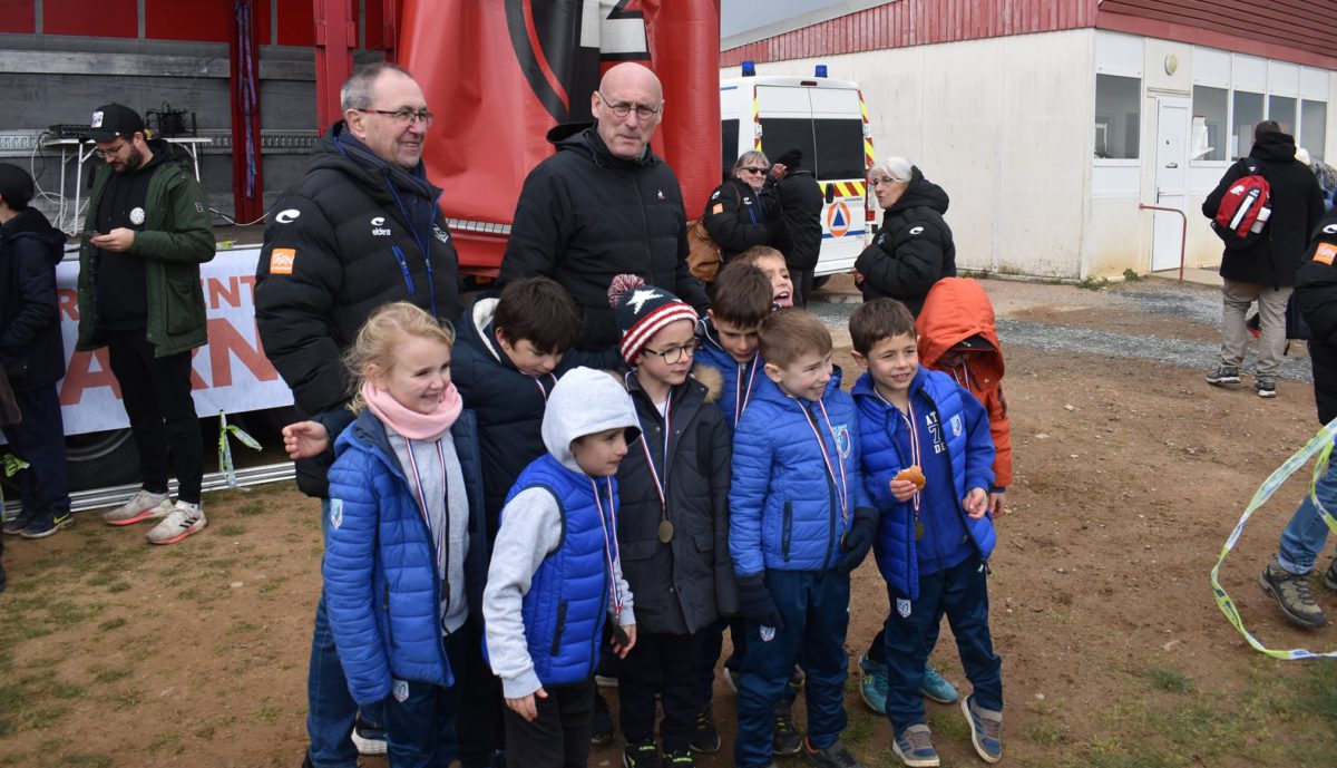 Bernard Laporte avec les écoles de rugby Tarnaises