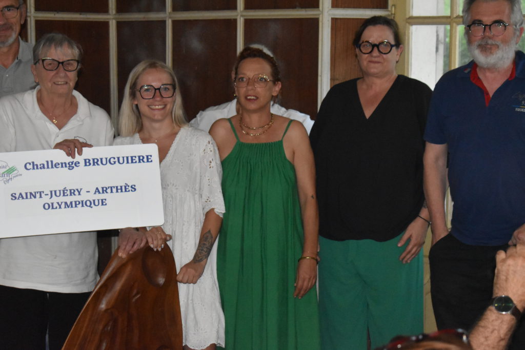 A G Comité Castres (41)17 06 26