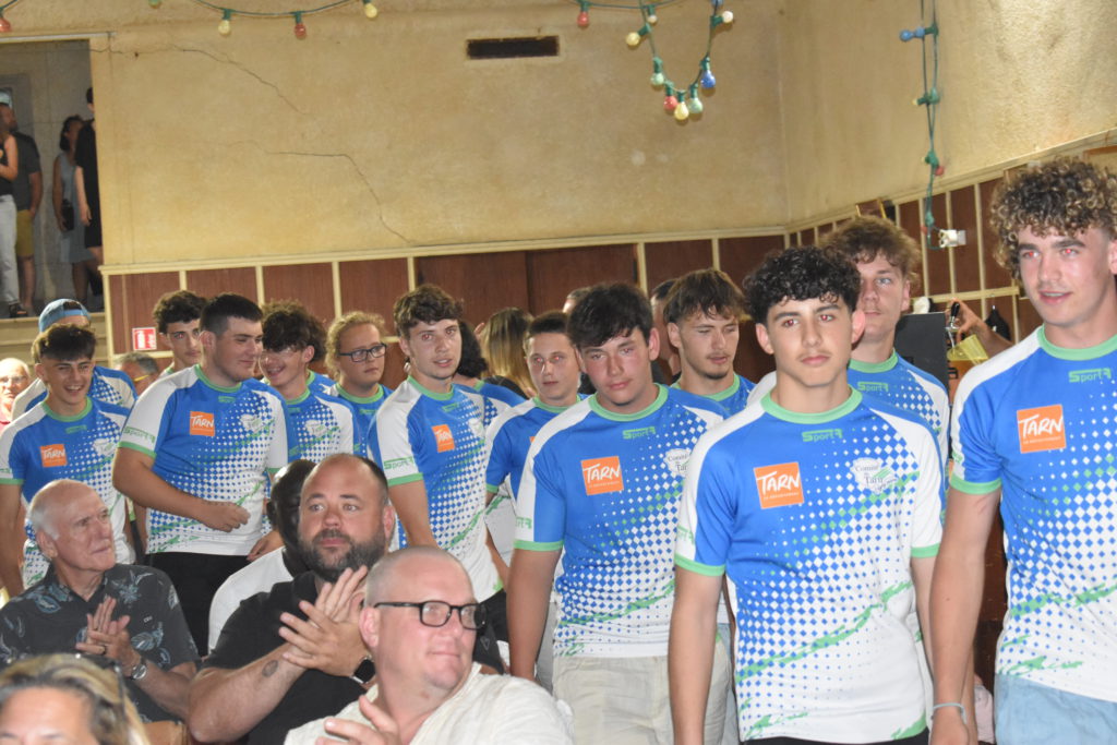 A G Comité Castres (53)17 06 26
